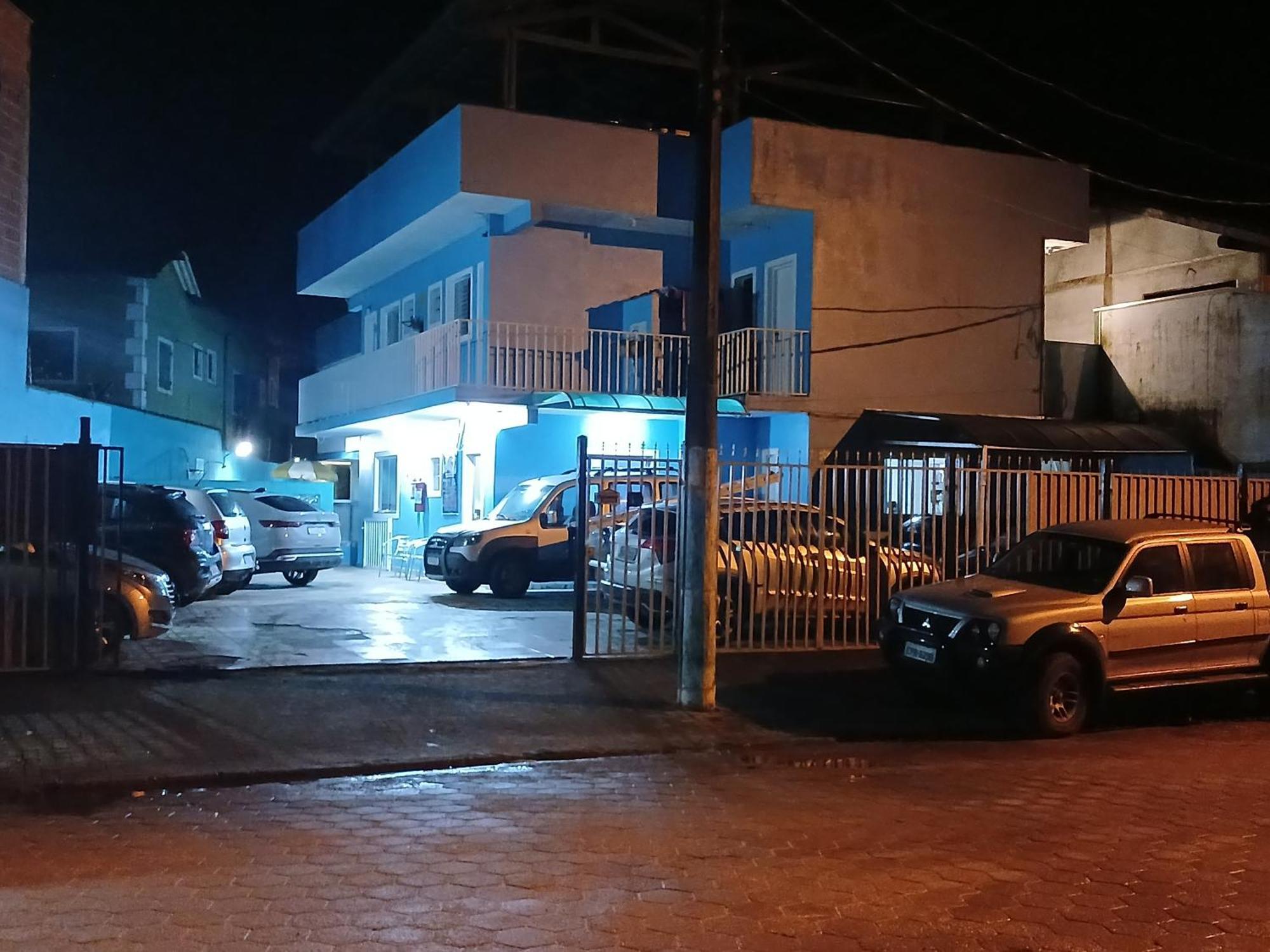 Pousada Vista Azul Ubatuba Bagian luar foto